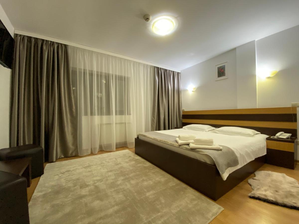 Pensiunea Andra Timisoara Luaran gambar
